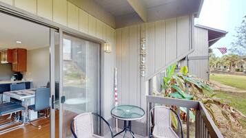 Apartment (2 Bedrooms) | Bahagian dalam