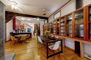 Nhà (Multiple Bedrooms) | Nội thất