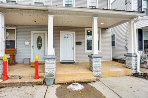 Interior - 2 Mi to Dtwn Harrisburg! Convenient Duplex (Lemoyne)