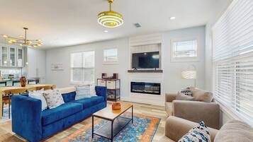 House (3 Bedrooms) | Front of property