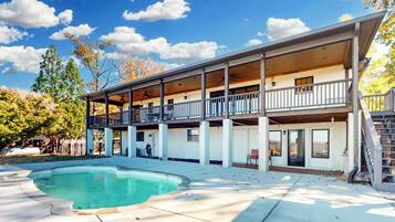 House (3 Bedrooms) | Front of property