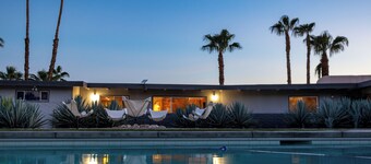 3BR Designer Hideaway w/ Private Pool, spa