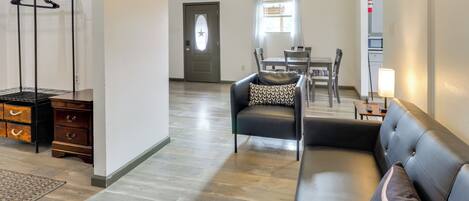 Apartment (1 Bedroom) | Interior