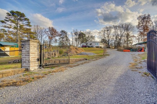 Studio Near Ocoee River & Waterfalls