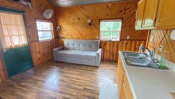 House (1 Bedroom) | Interior