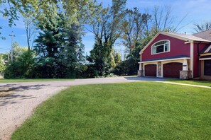 House (3 Bedrooms) | Interior - 3BR House w/ A/C & Patio, Near Stadium & Shops (Foxboro)