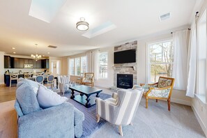 House (3 Bedrooms) | Interior - 3BR Riverfront Home w/ Kayaks & Game Room (Seaford)