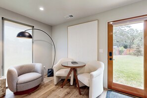 Apartment (0 Bedroom) | Interior - Home w/ Stunning River Views & Nearby Attractions (Myrtle Creek)