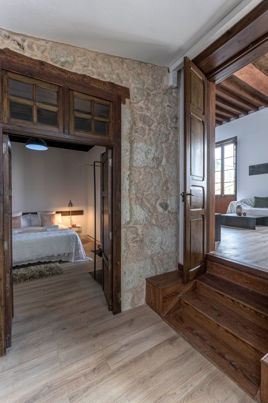 熨斗/熨衣板、WiFi、床单