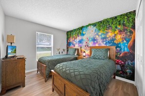 4 chambres, fer et planche à repasser, lit parapluie, Wi-Fi gratuit