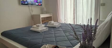 Strykejern/-brett, wi-fi og sengetøy