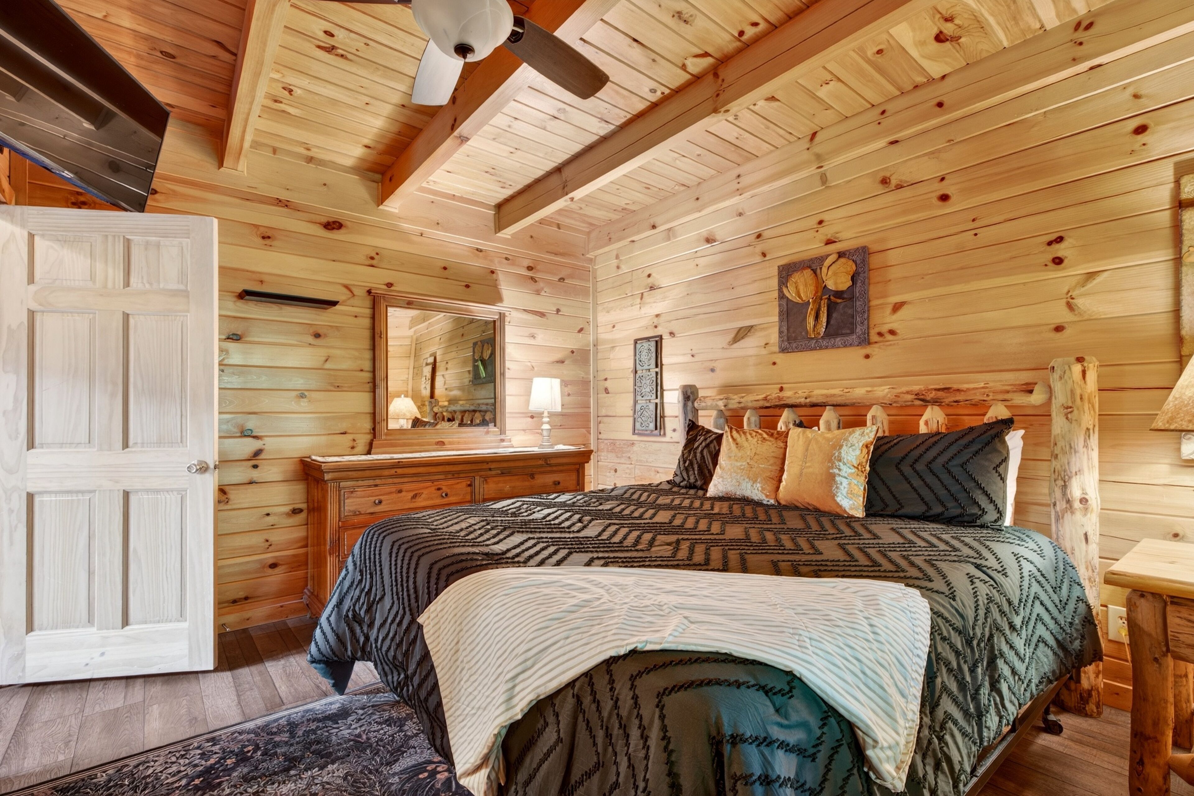 Cabin, 2 Bedrooms | 2 bedrooms, free WiFi