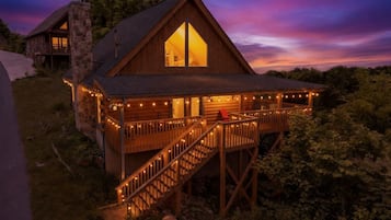Cabin, 2 Bedrooms | Exterior