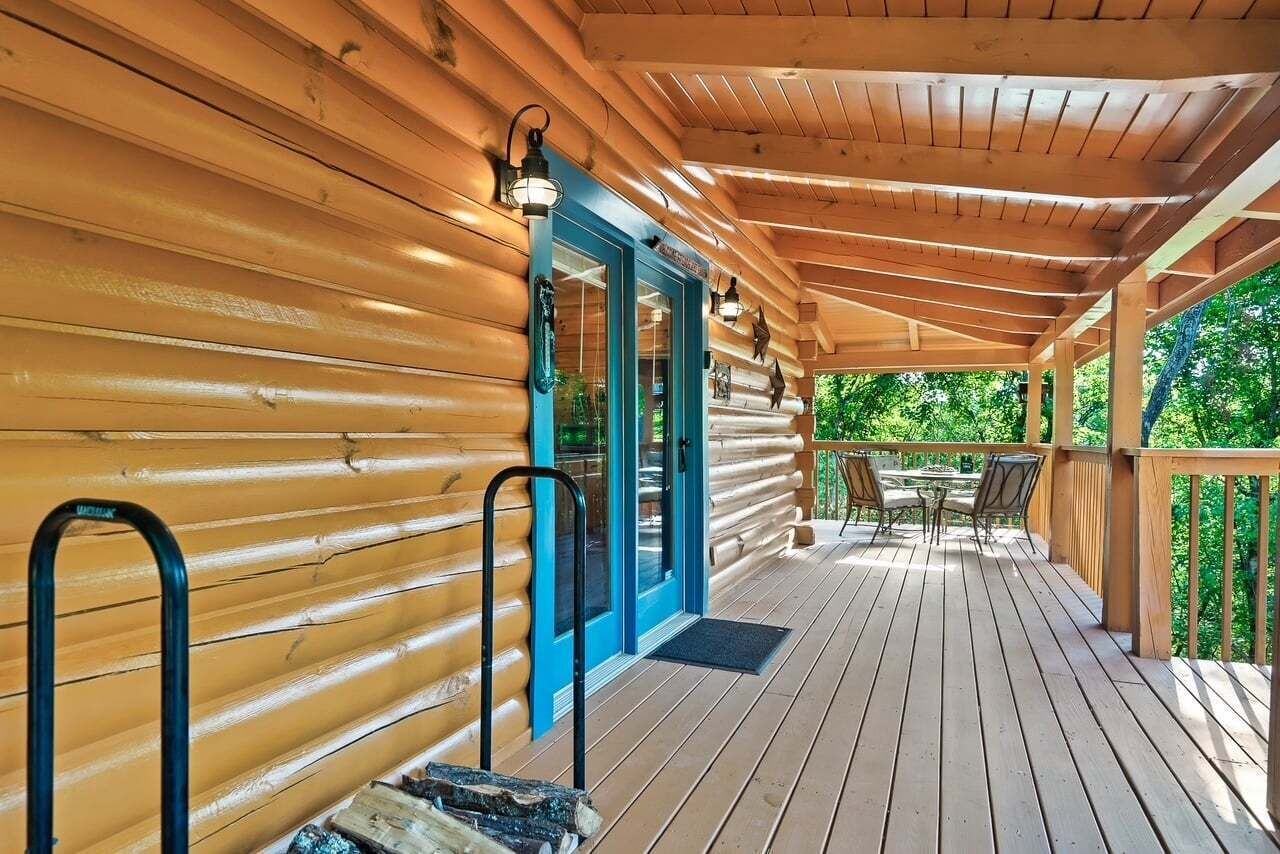 Cabin, 2 Bedrooms | Outdoor dining