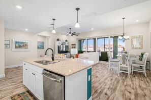 Interior - One Particular Harbour 388-401 · Top Floor · Pool Lanai (Bradenton)