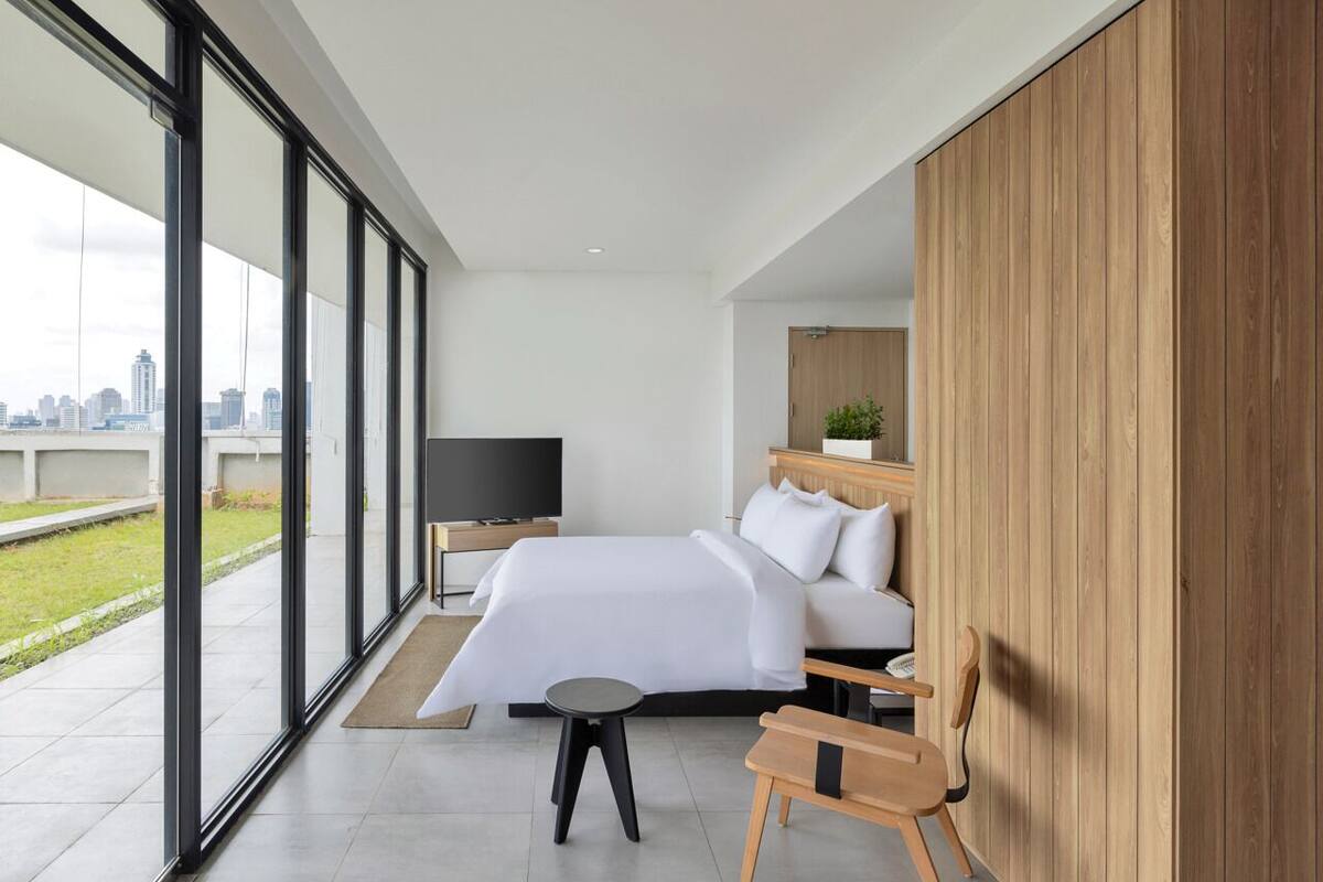 Junior Suite | Premium bedding, iron/ironing board (on request), rollaway beds