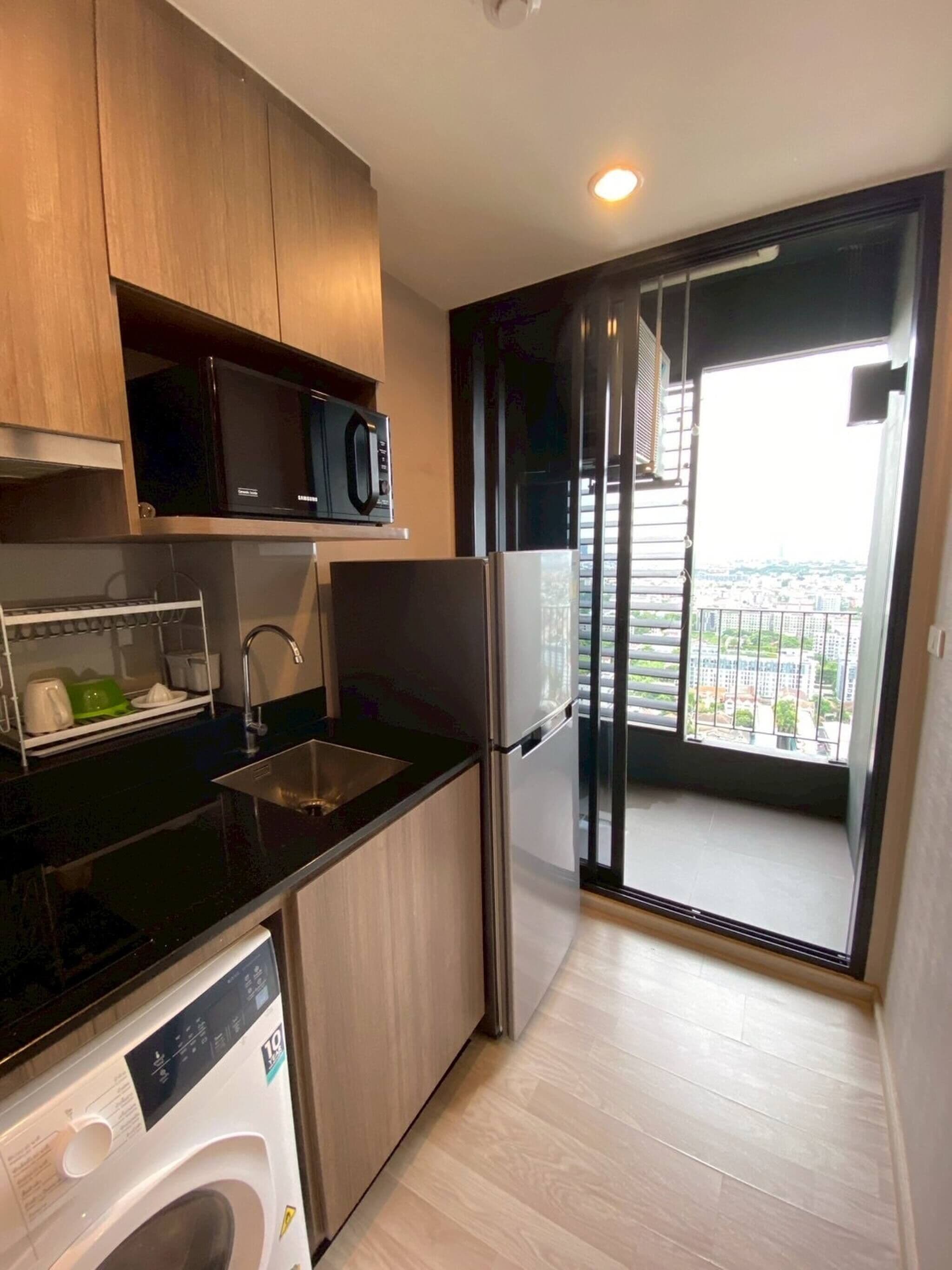 Chambre, 1 chambre, accessible aux personnes à mobilité réduite, balcon | Cuisine privée