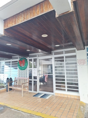 Exterior detail - Beautiful and cozy studio apartment in the heart of Isla Verde. (Carolina)