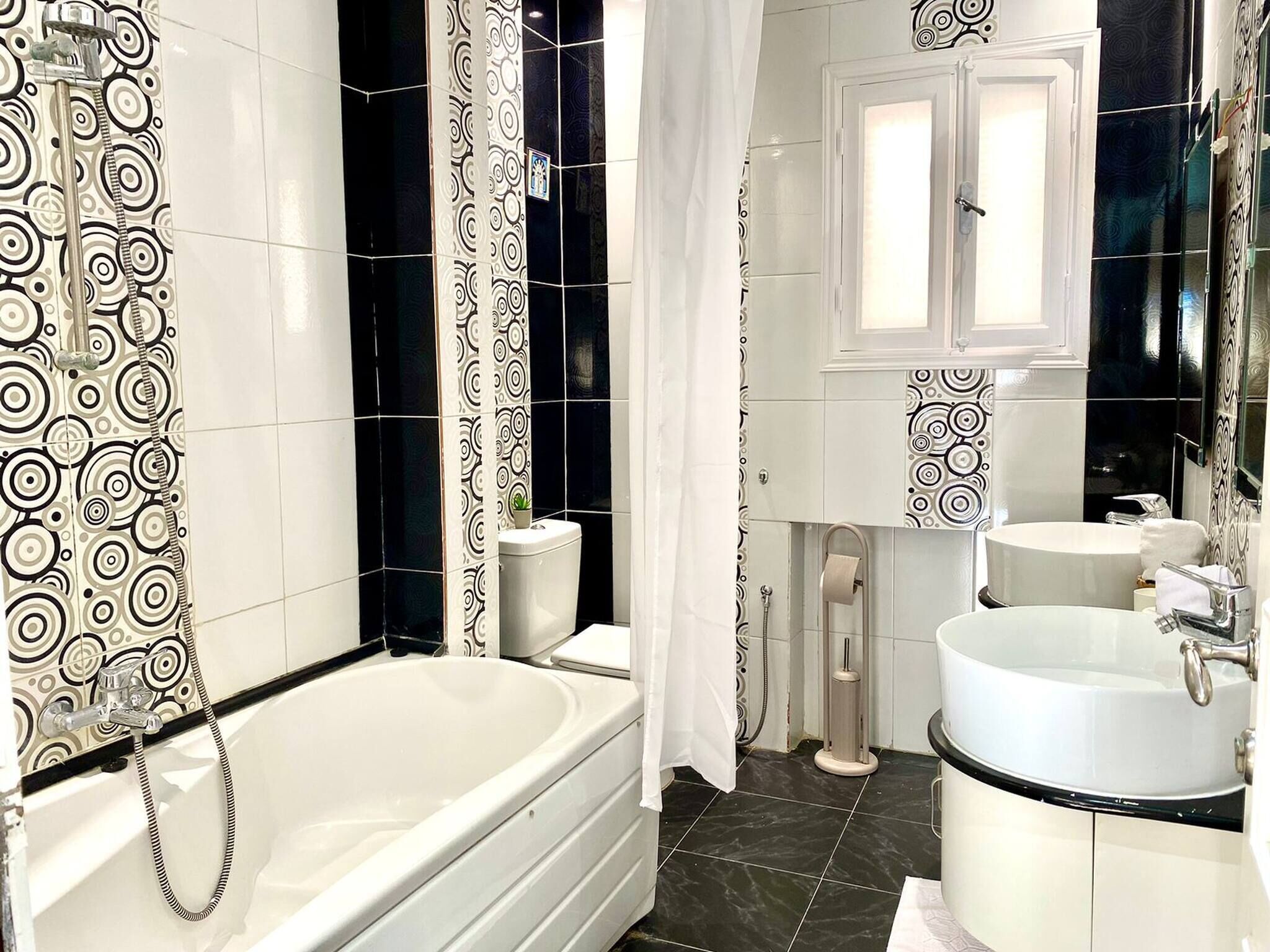 Appartement, 2 chambres | Salle de bain