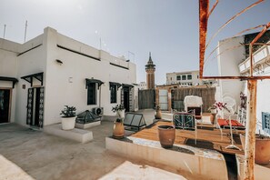 Apartemen, 2 kamar tidur, Boleh Merokok, balkon | Teras/patio