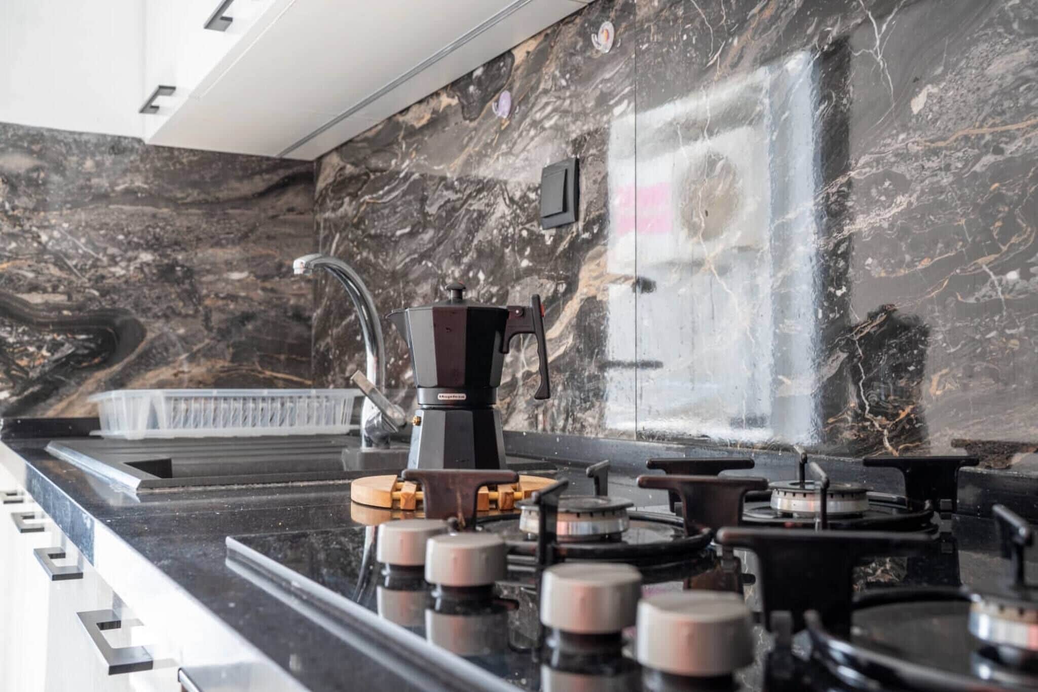 Apartment, 2 Bedrooms, Balcony | Private kitchen