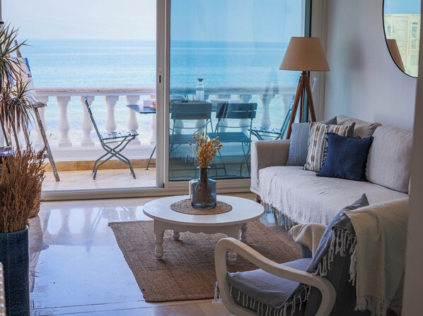 Apartamento, 3 quartos, para fumantes | Sala de estar