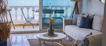 La Vague Bleue Water Feet S 04