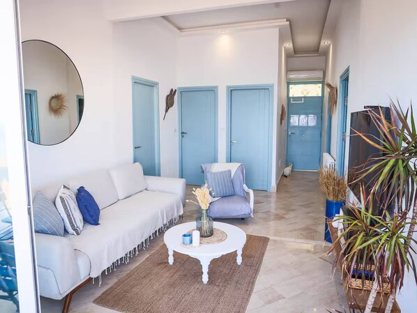 Departamento, 3 habitaciones, para fumadores | Sala de estar