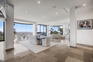 Interior - Beverly Crest: Ultra-Private BH Retreat w/ Infinity Pool & Skyline Vistas (Beverly Hills)