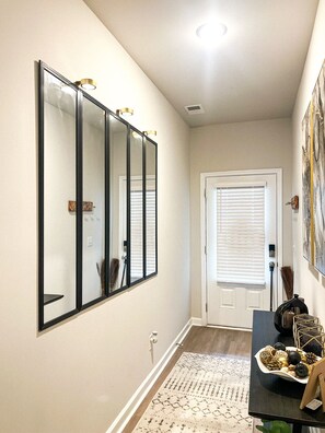 Interior - Luxury Modern Retreat w/ Sauna & Garage Gym (Union City)