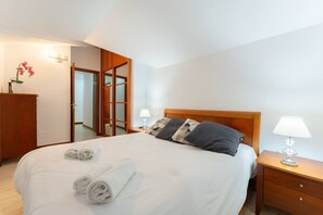 Desk, WiFi, bed sheets - Piso cálido y cómodo en Somo, cerca de la playa (Somo)
