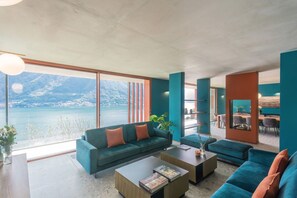 Fireplace - Villa Aurea - My Home in Como (Sala Comacina)
