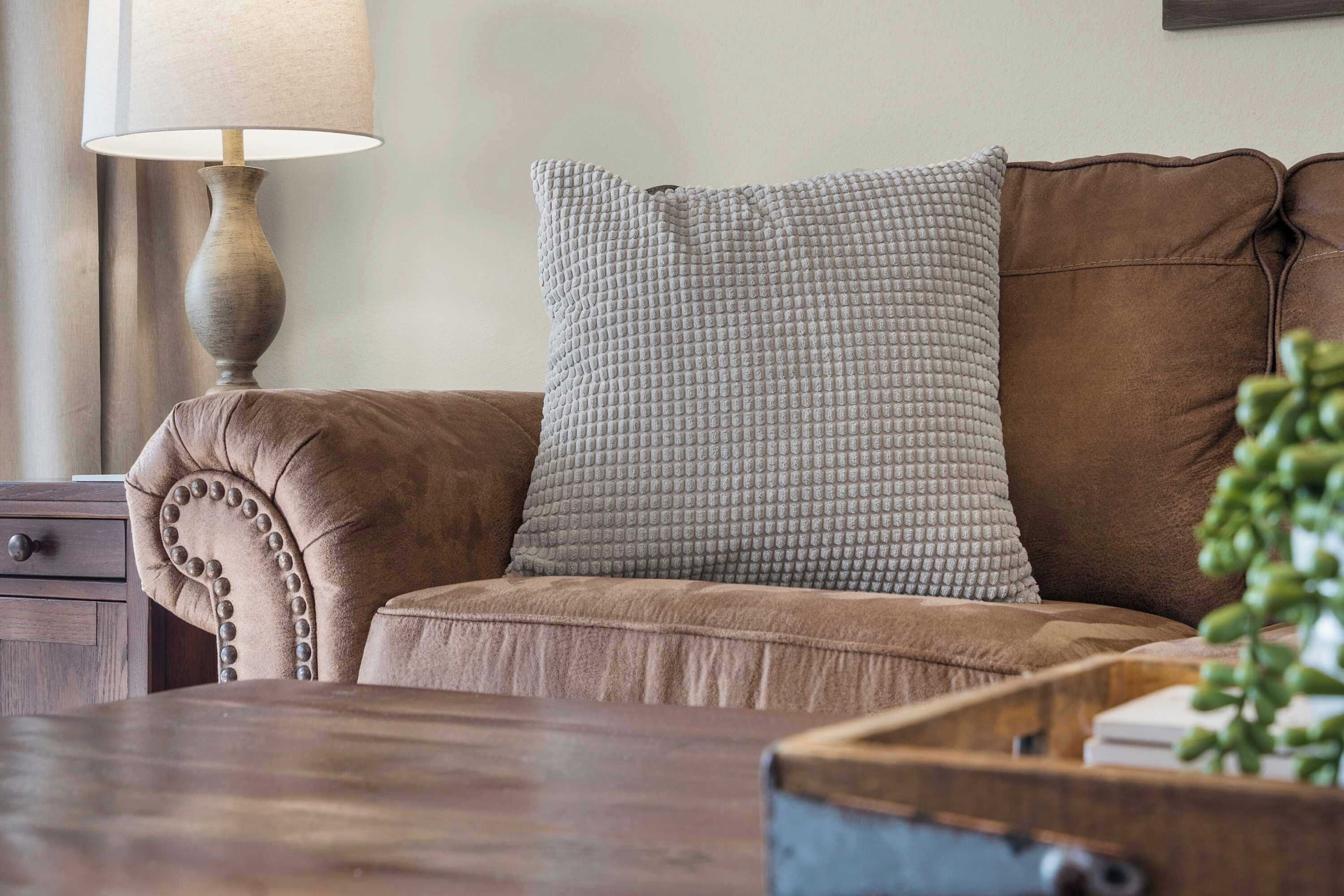 Condo, varias camas, patio, vista al jardín (Premiere Pointe) | Área de sala de estar