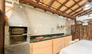 Basic Apartment | Private kitchen