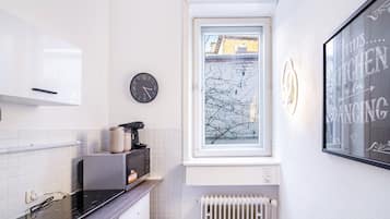 Fridge, microwave, coffee/tea maker, electric kettle