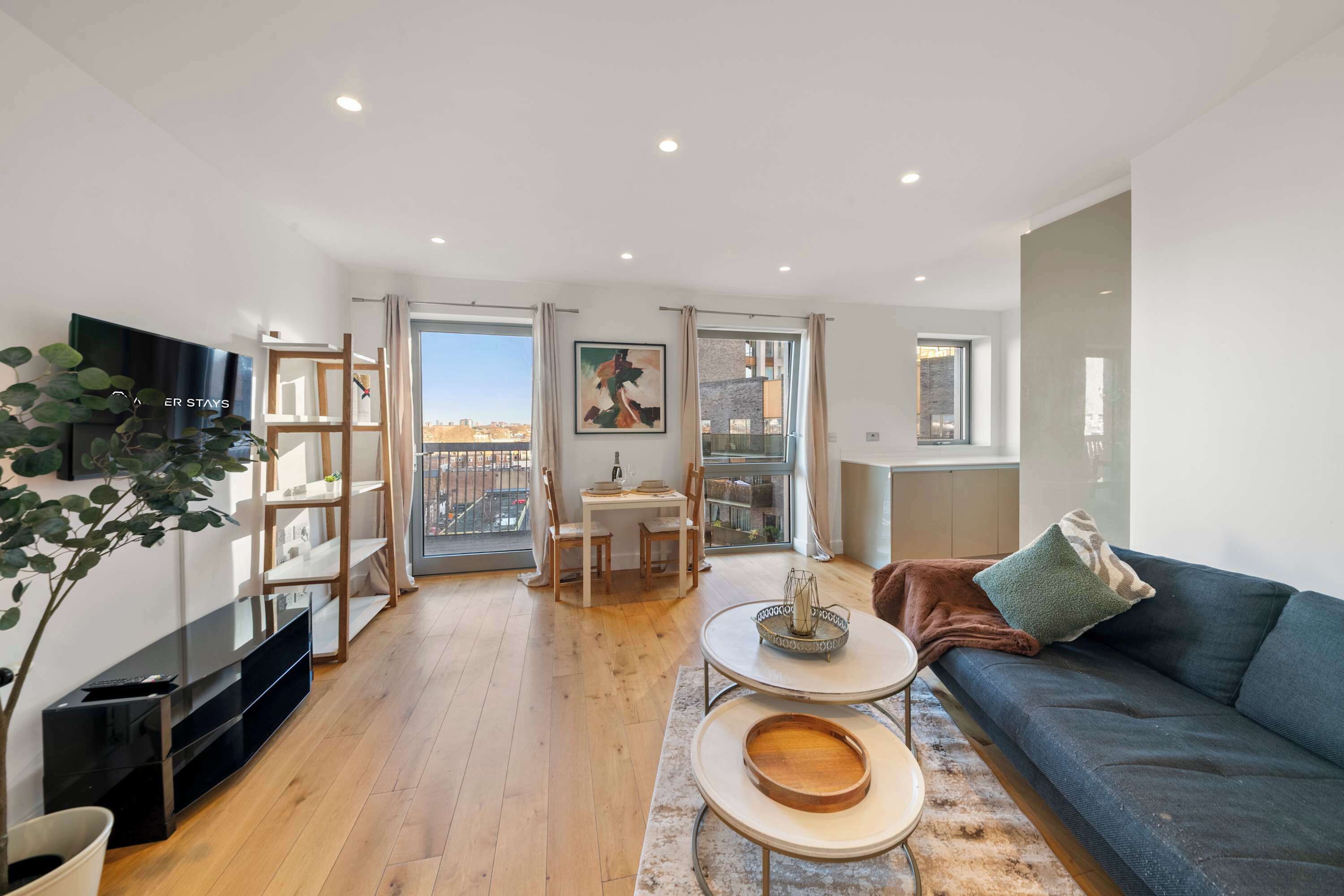 Télévision, espaces bureaux