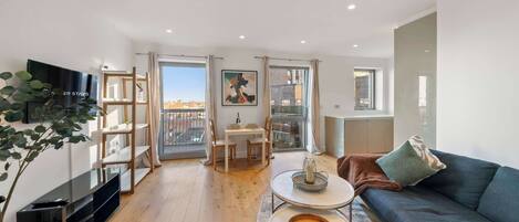 Télévision, espaces bureaux