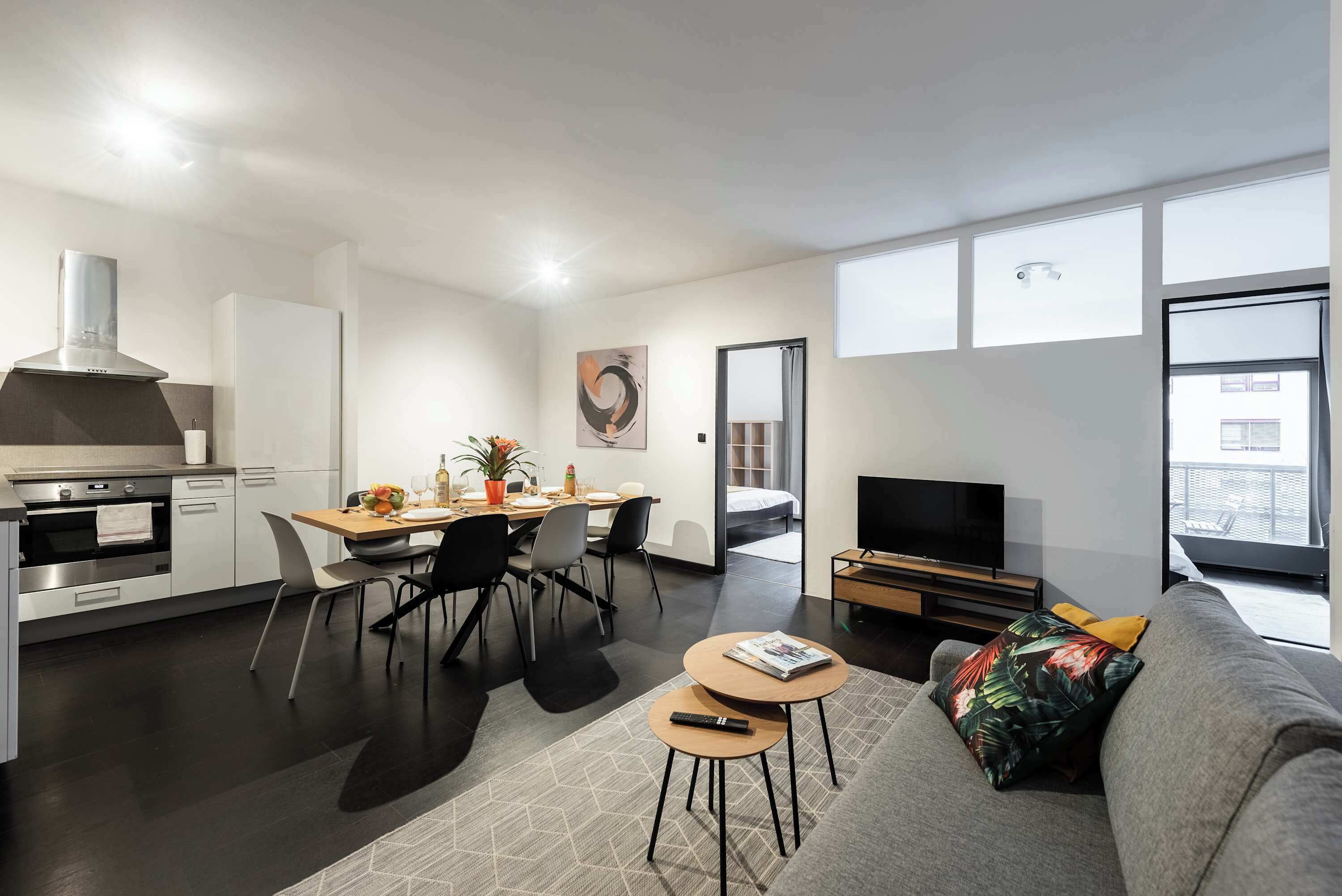 Televisor i oficines 