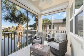 Property grounds - Fiddlers Creek Condominium | Best of Both Worlds (Naples)