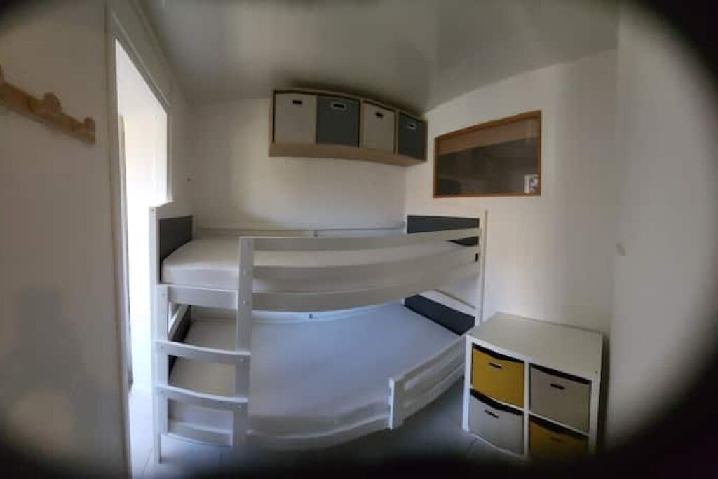 Bügeleisen/Bügelbrett, Bettwäsche