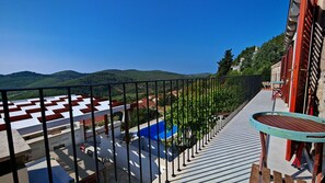 Property grounds - Villa SMOQUIZZA by Villas Guide (Smokvica)