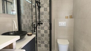 Shower, hair dryer, towels - Villa SMOQUIZZA by Villas Guide (Smokvica)