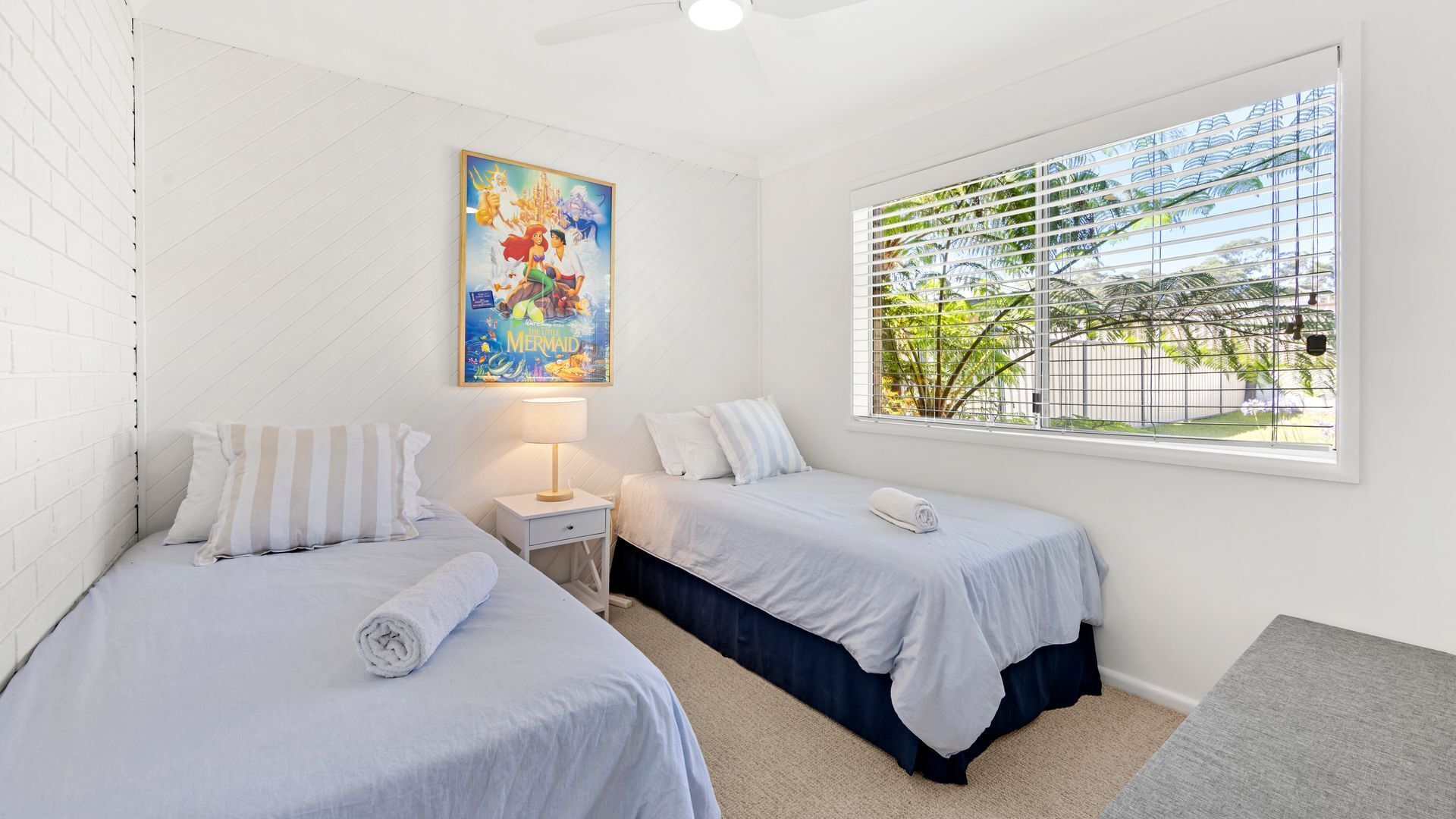 4 bedrooms, iron/ironing board, travel cot, free WiFi