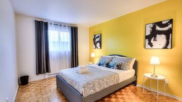 Fer et planche à repasser, Wi-Fi, literie fournie