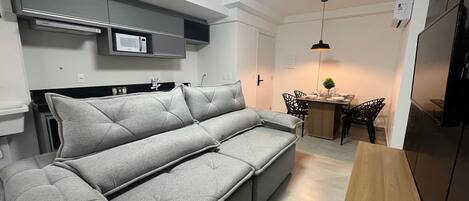 Basic Apartment | Living area