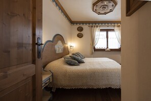 2 bedrooms, iron/ironing board, free WiFi, bed sheets - Casa Col 2, close to the ski slopes (Cortina d´Ampezzo)