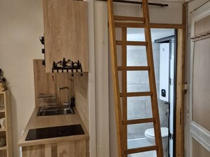 Microwave, oven, coffee/tea maker - Cozy 17m² studio, near cable car, 2/4 pers, parking (Cauterets)