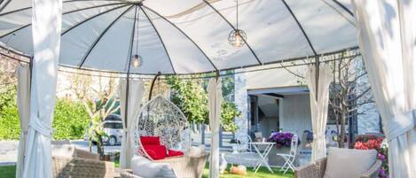 Habitación triple (Triple Room with Balcony) | Exterior