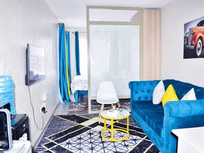 Iron/ironing board, WiFi, bed sheets - Affordable Studio Apartment Near JKIA, Fedha Embakasi. (Nairobi)