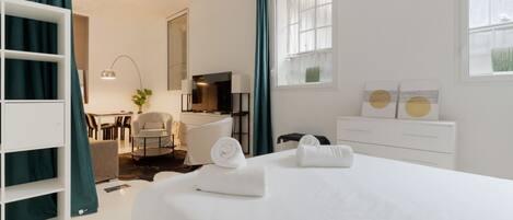 2 bedrooms, iron/ironing board